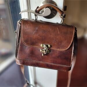 Vintage Brown Leather Fold-over Lock Crossby Bag